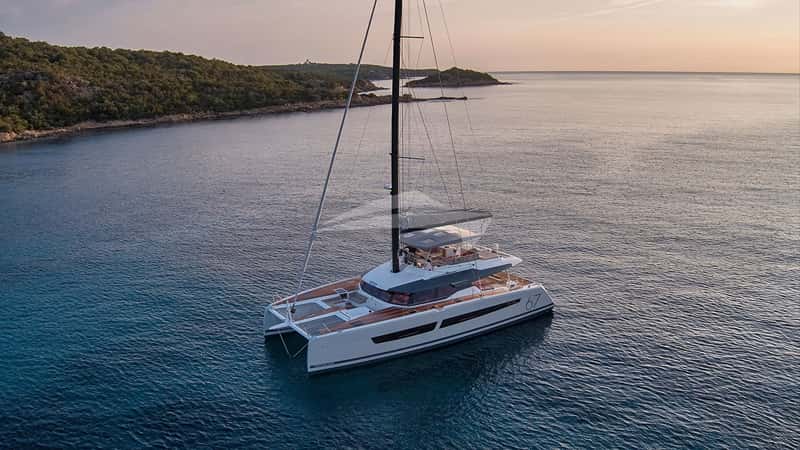LISA OF THE SEAS 20m sailing yacht charter