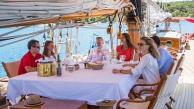Deck Dining