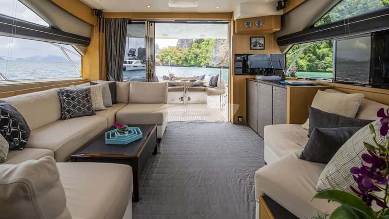 MAYAVEE 19m motor yacht charter, photo 4