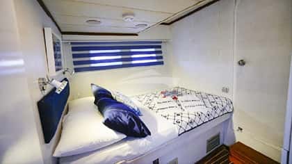 GOLDEN GLORY 24m sailing yacht charter, photo 6