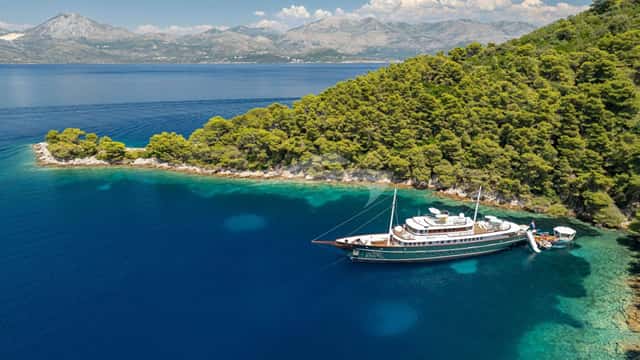 MAIA 53m motor yacht for charter