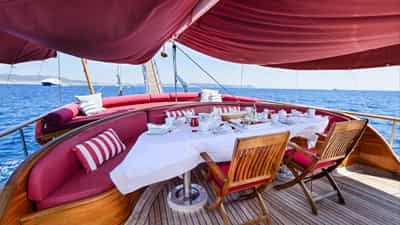 Aft Deck Dining