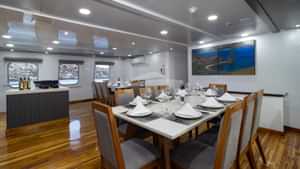 Dinning main deck