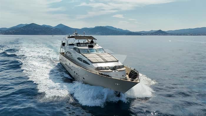 ACCAMA DELTA 30m motor yacht charter, photo 3