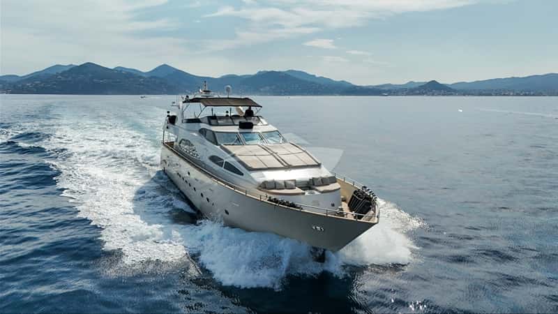 ACCAMA DELTA 30m motor yacht charter, photo 3