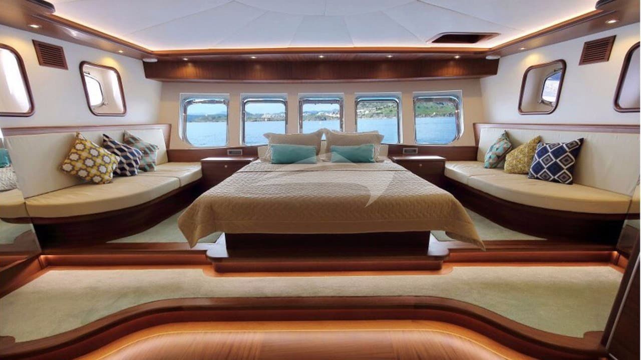 DRAGON FLY, photo from the yacht portfolio 15