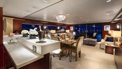 Salon Facing Aft