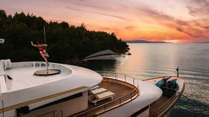 RIVA 48m motor yacht charter, photo 11
