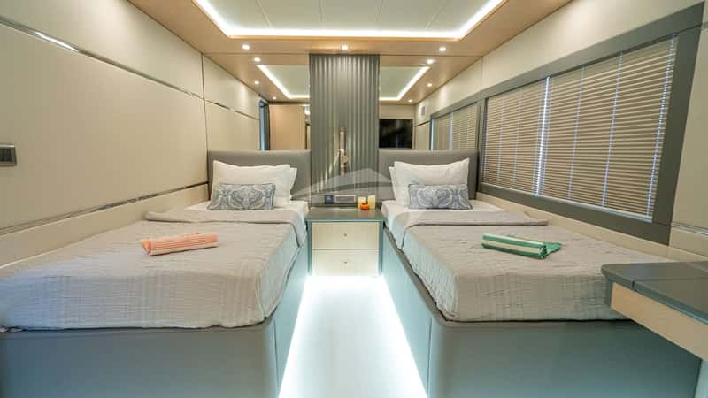 LAVIN 27m motor yacht charter, photo 8