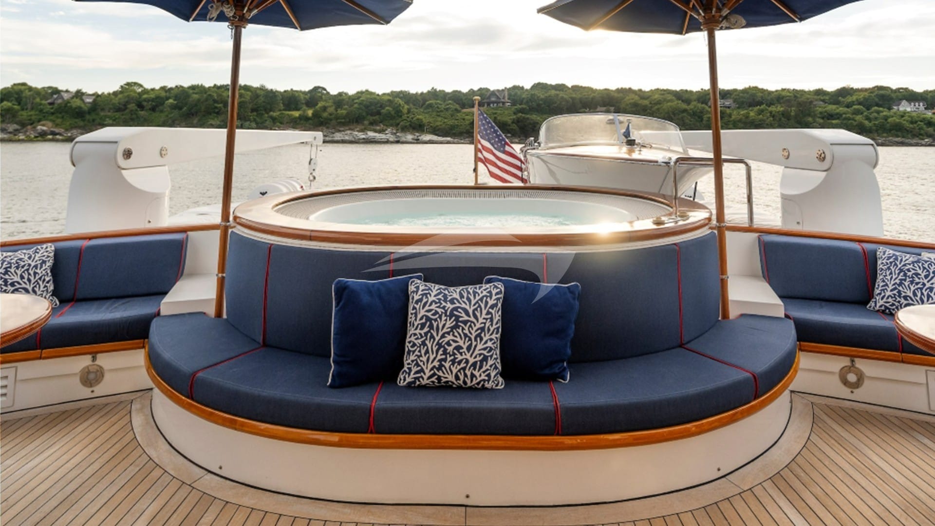Bridge Deck Jacuzzi