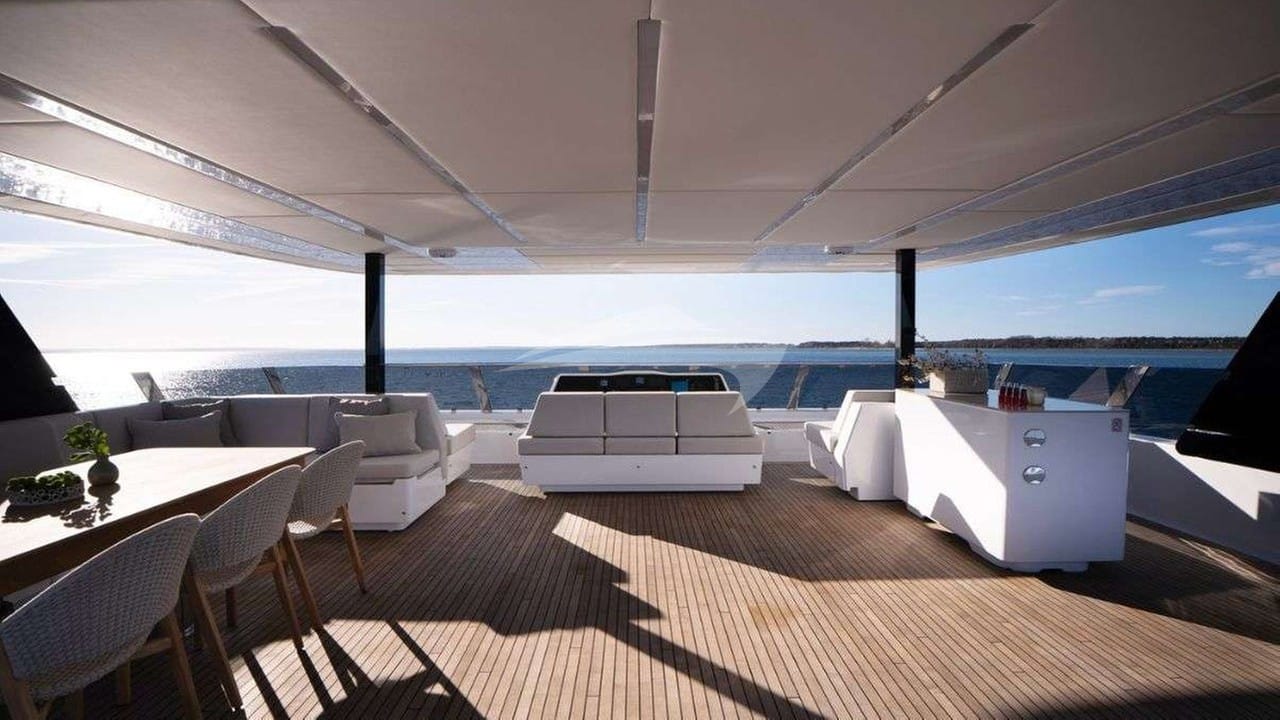 Flybridge