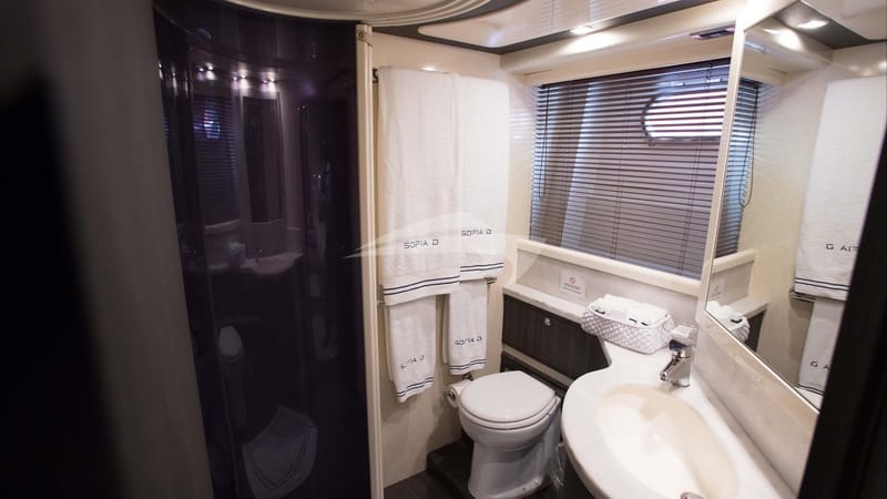 VIP Cabin Bathroom
