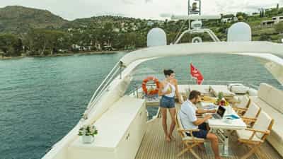 Top Deck