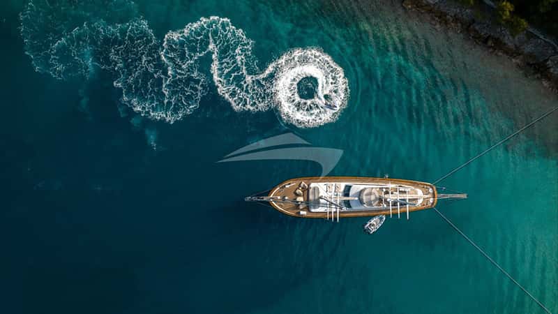 ALESSANDRO I 40m sailing yacht charter, photo 7