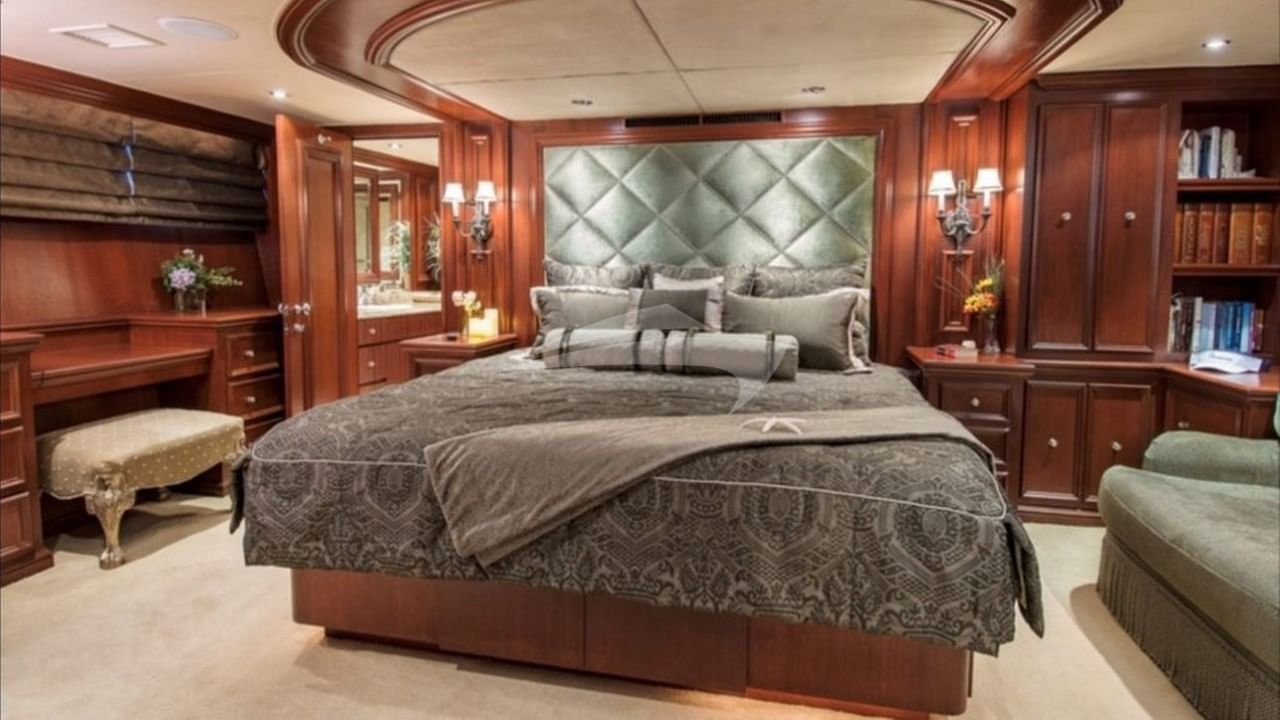 VIP Stateroom