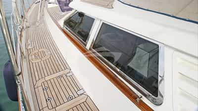 Side Deck