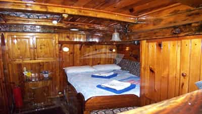 Aft cabin
