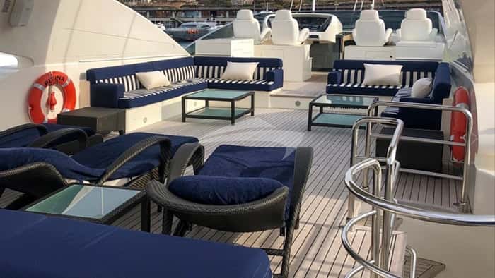 B4 31m motor yacht charter, photo 2