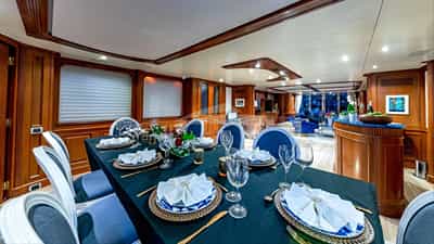 Formal dinning