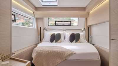 Double cabin
