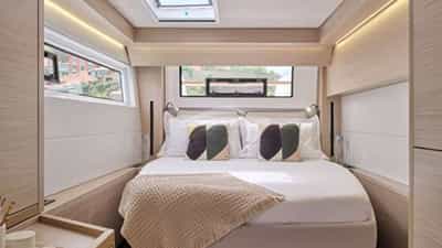Double cabin