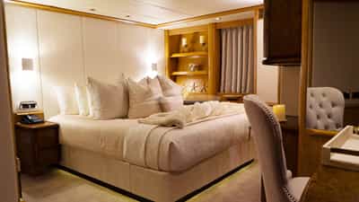VIP Cabin