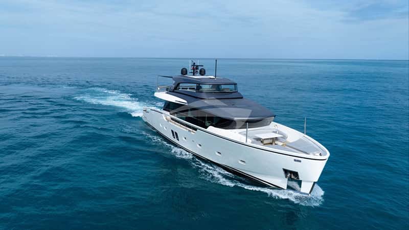 MAVE 27m motor yacht charter, photo 4