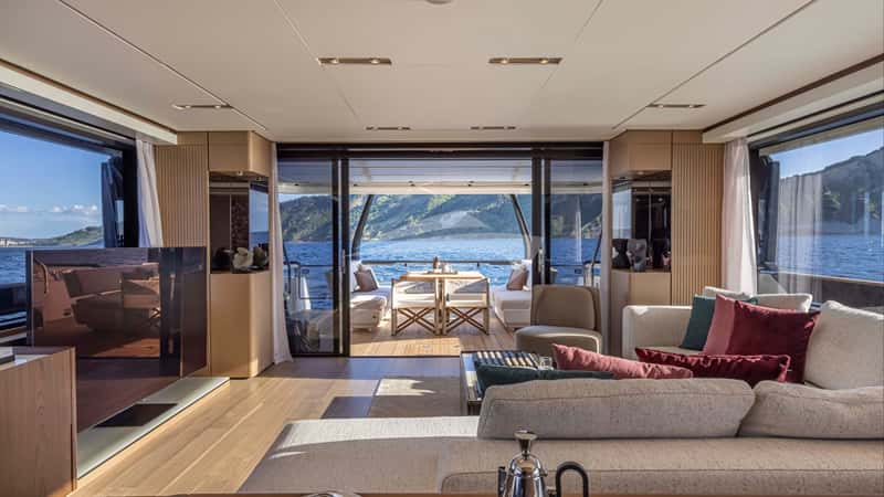 EPIC 31m motor yacht charter, photo 7