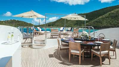 Al Fresco Dining
