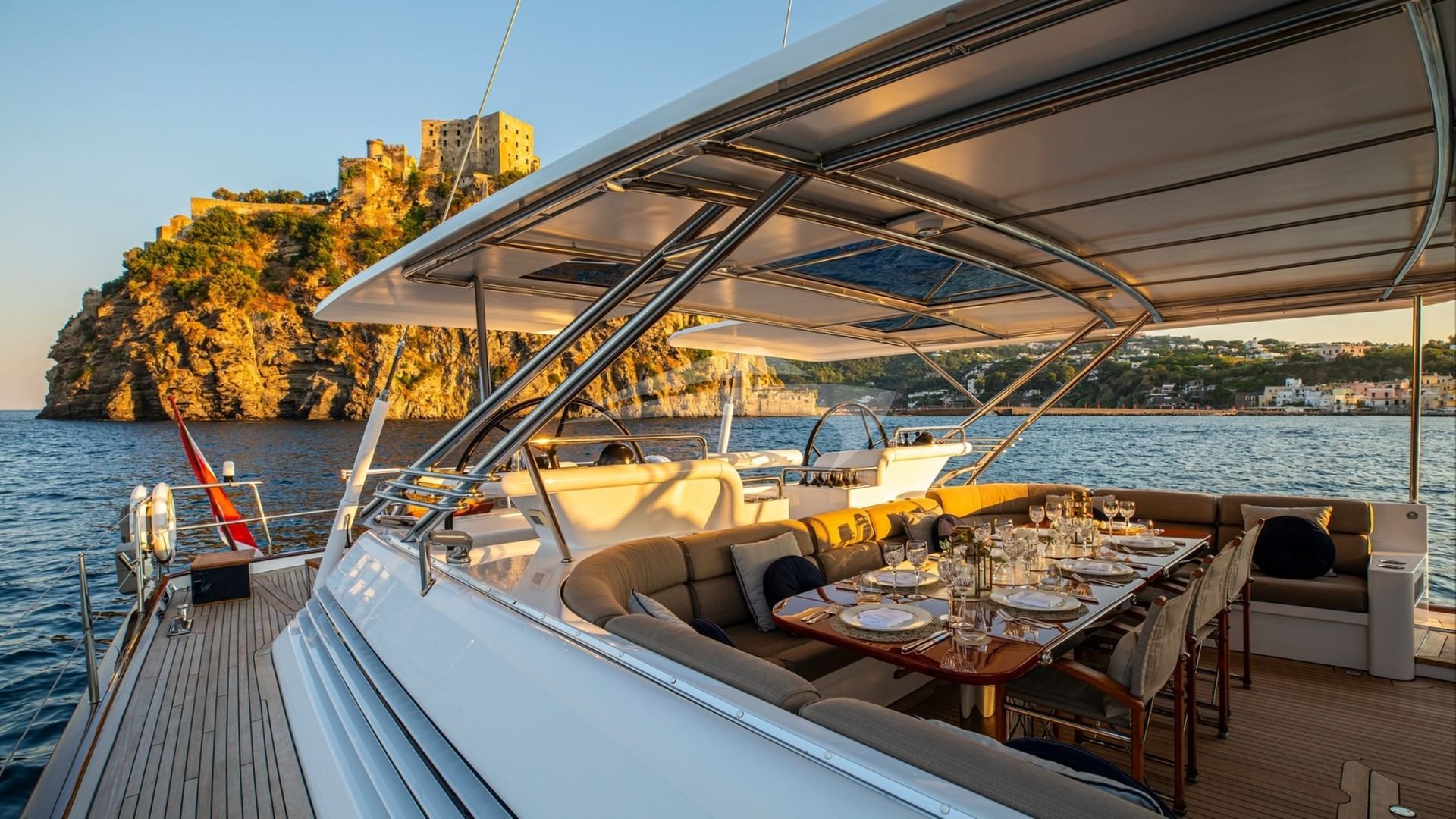 Cockpit and Outdoor Dining