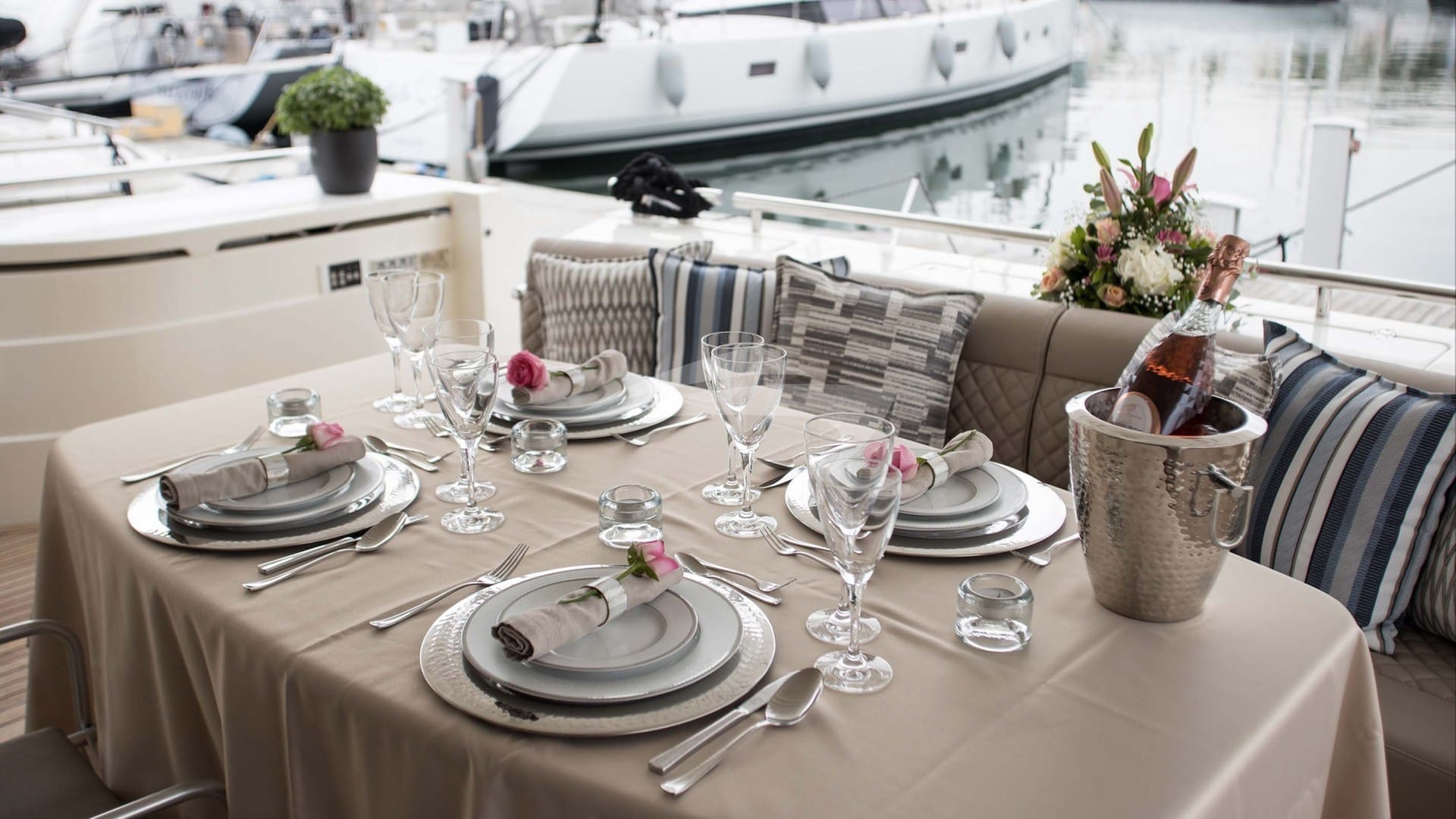 Aft Deck Dining