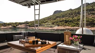 Deck Dining