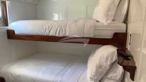 Twin Cabin