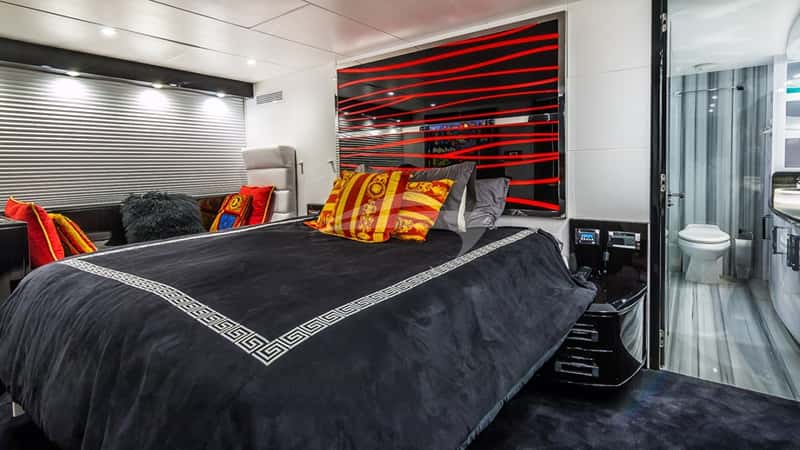 SEXY 24m motor yacht charter, photo 5