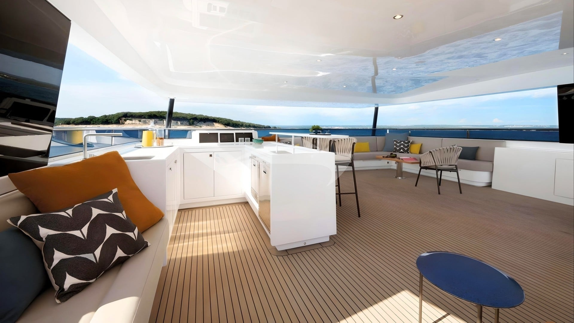 Flybridge