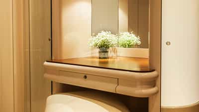 Master Vanity