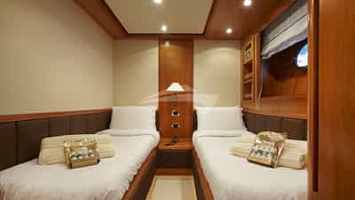 Twin Cabin