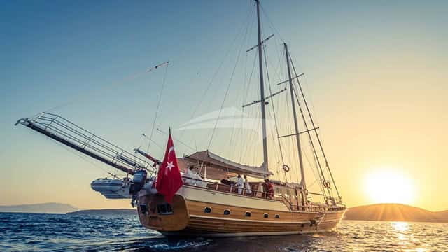 PRINCESS NAZAN DENIZ 30m sailing yacht for charter