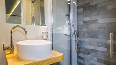 Ensuite Shower Room