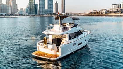 FAT BOB 13m motor yacht charter, photo 10
