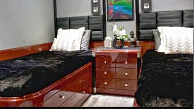 Twin Cabin