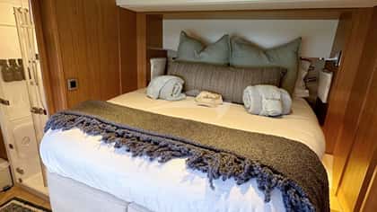 KAYACHTIC 17m sailing yacht charter, photo 7