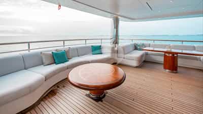 BRIDGE AFT
