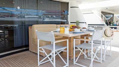 Main Aft Deck Dining