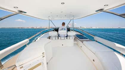 MAXIMUS 20m motor yacht charter, photo 11