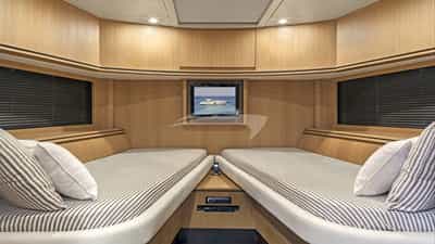 Twin Cabin