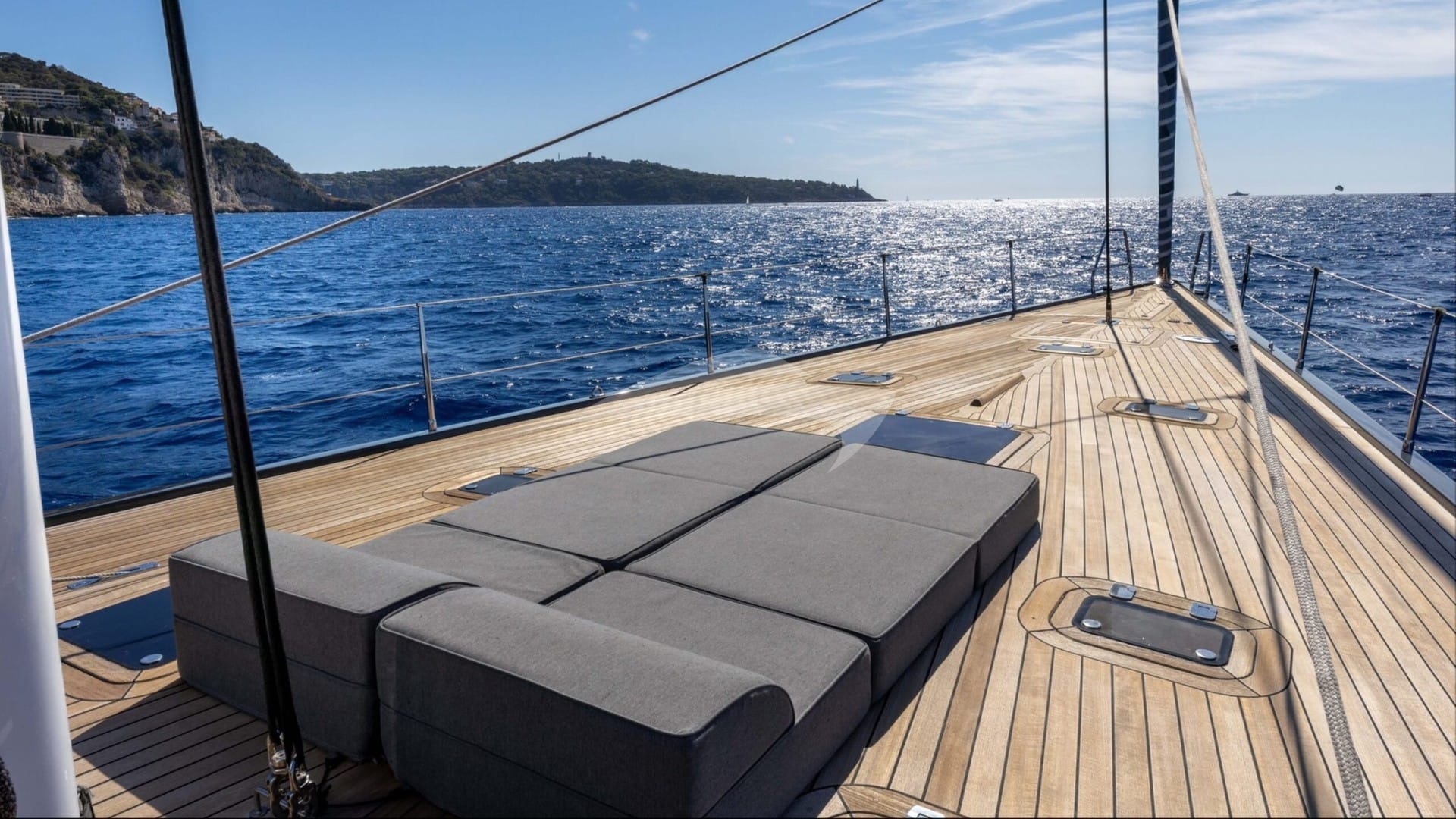 Bow Deck Sunpads