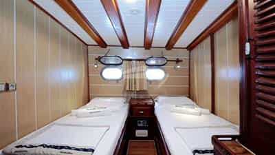 Twin Cabin