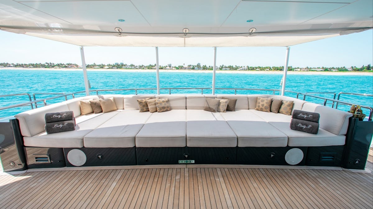 LADY L Yacht for Charter