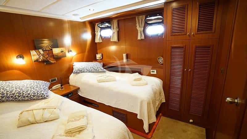 ARABELLA 32m sailing yacht charter, photo 3